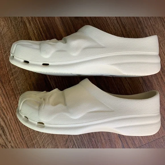 Warren Lotas Obligatory Foam Shoes - Picture 8 of 10